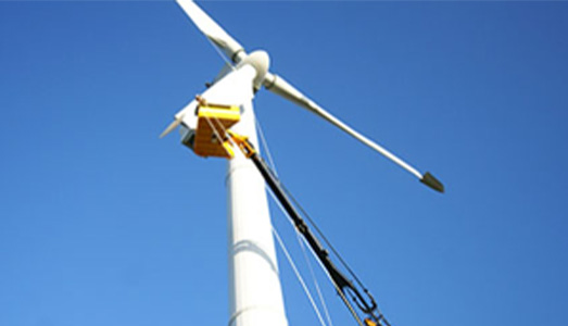 スカイボックスが高所で作業している様子